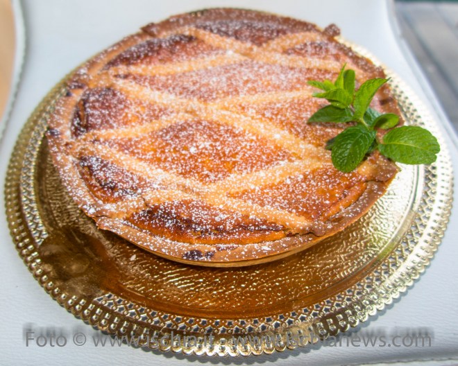 Pastiera tipica napoletana da 1,5 Kg